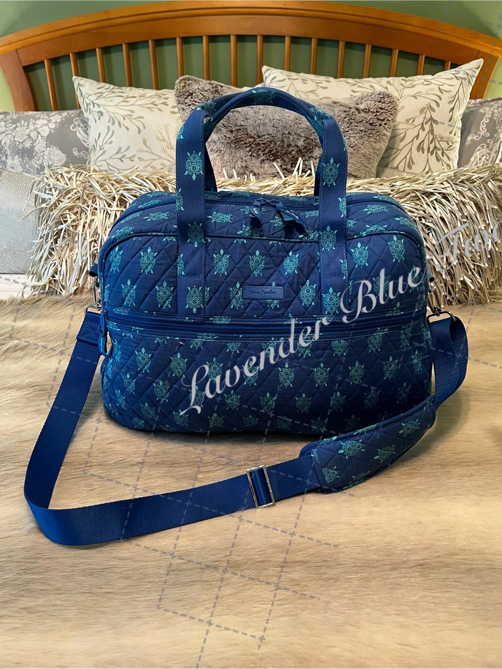 VERA BRADLEY Marine Turtles Travelers Bag Blue Green Lightweight Carryon Beach